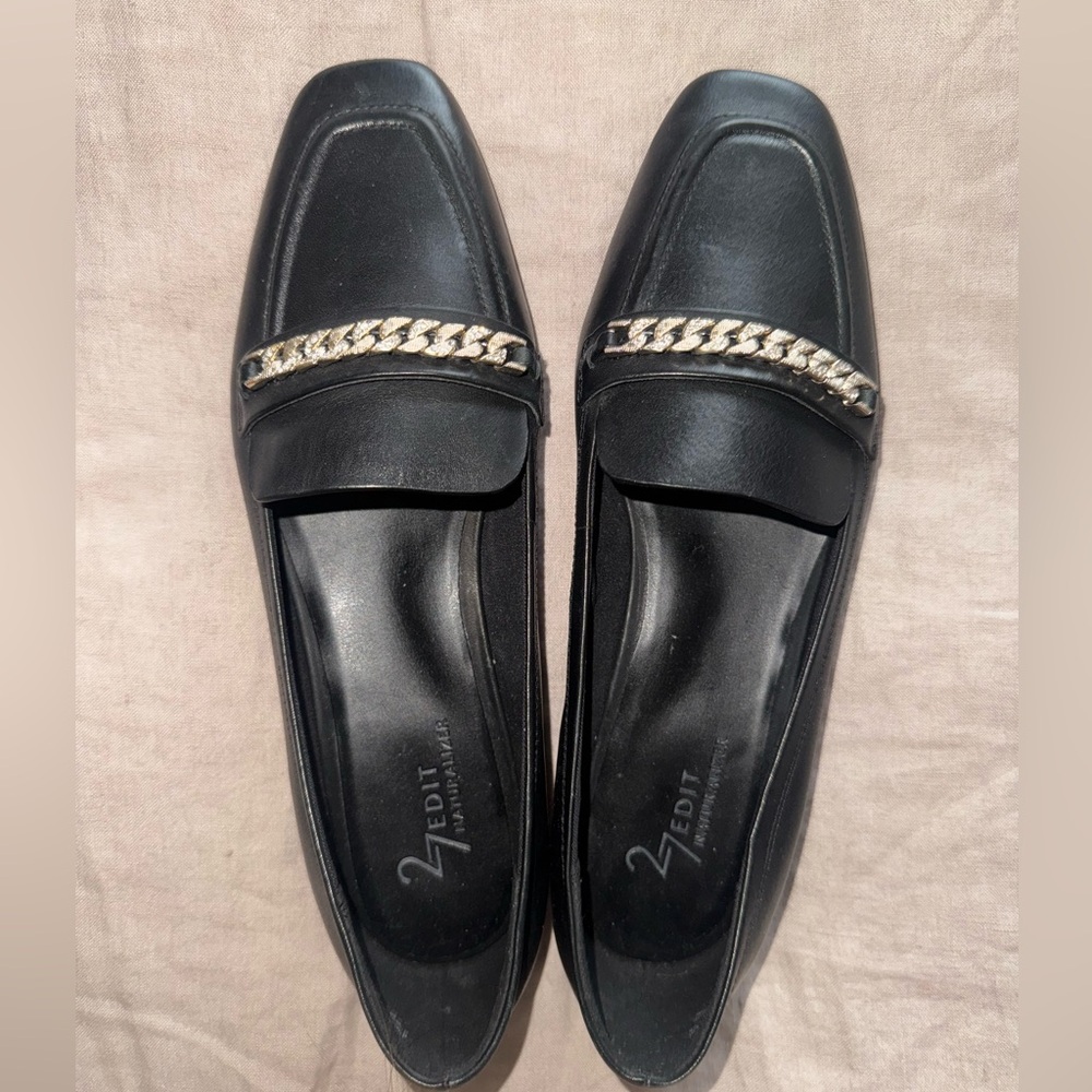 Leather loafers new naturalizer 8.5